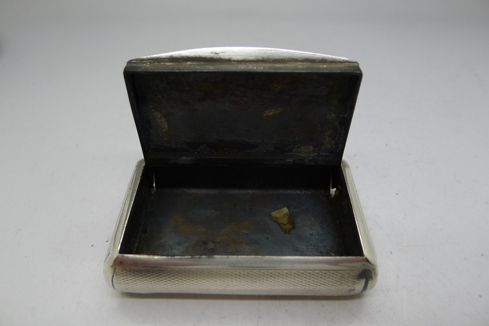 FRENCH ANTIQUE SOLID SILVER SNUFF BOX NO MONOGRAM NICE BOX ENTOURAGE1 SELLER