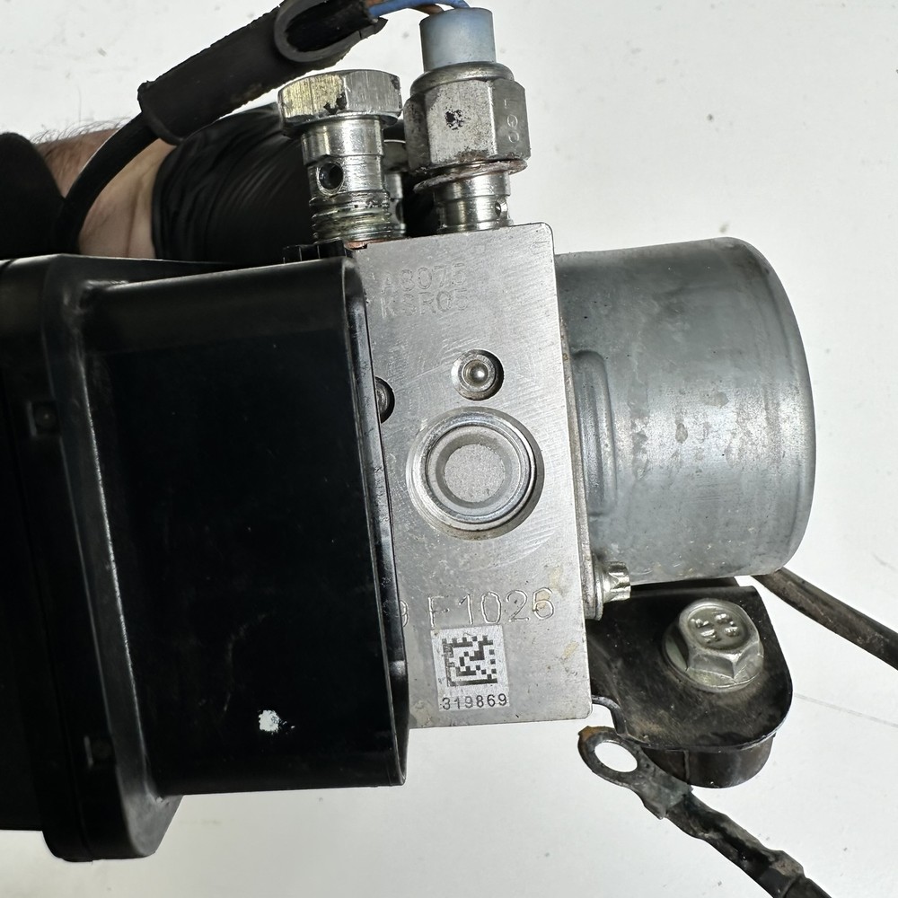 KTM 390 Adventure 2020 ABS pump module unit block modulator