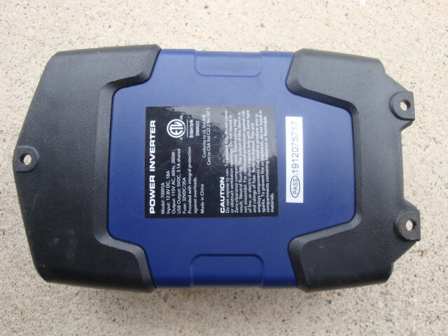 DURALAST POWER INVERTER 200W USB 3.1A