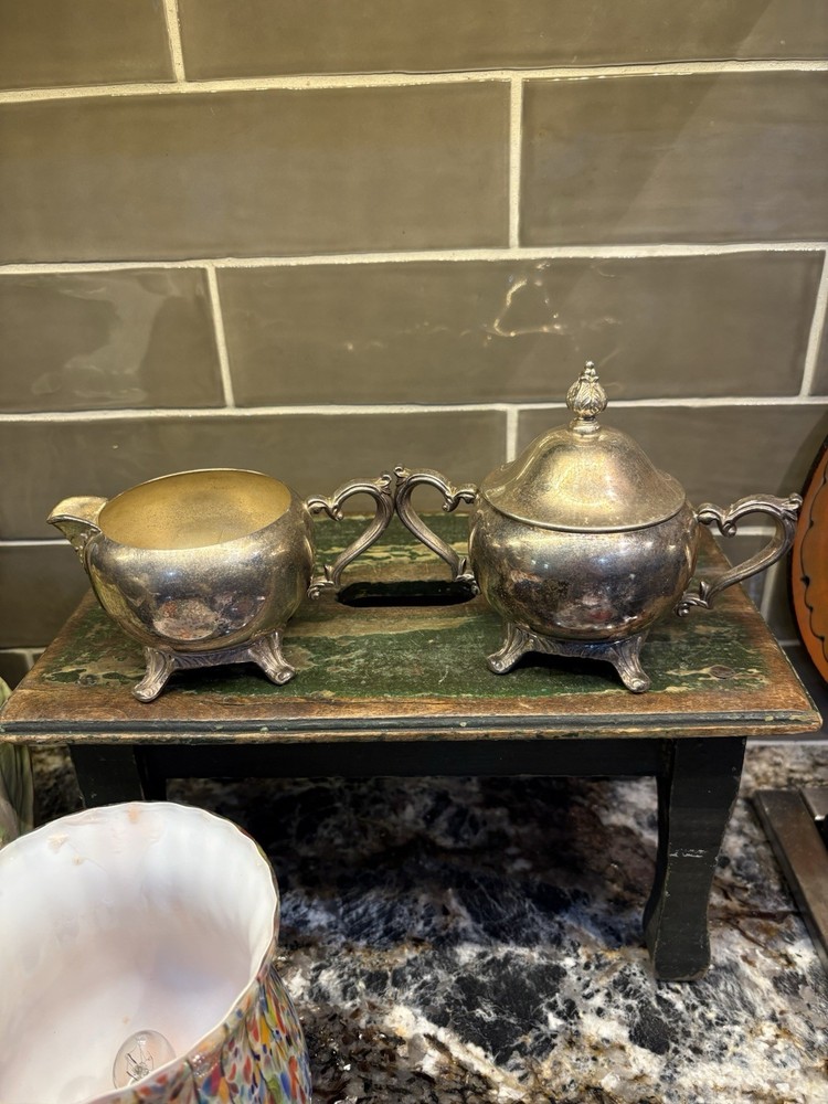 Vtg Fb Rogers Silver Co Lidded Sugar & Creamer Silverplate Set