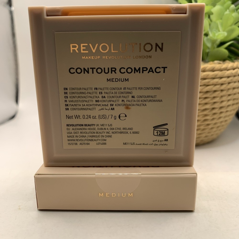 Makeup Revolution FACE Powder CONTOUR Compact MEDIUM- New in Box, Sealed