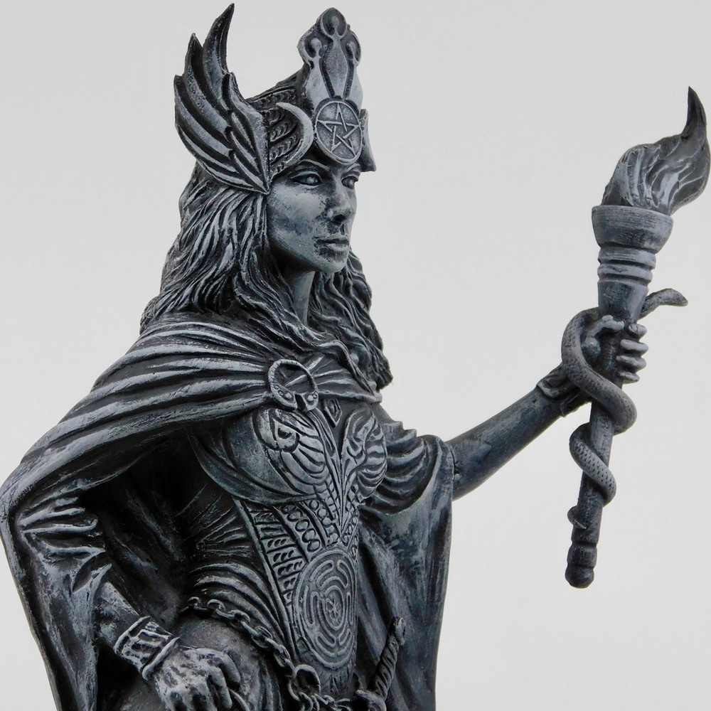 Hekate (Hecate) - Handcast Statue