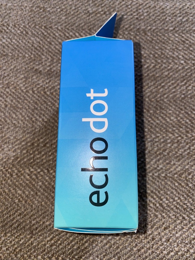 Amazon Echo Dot (2nd Generation) Smart Assistant - White New In Sealed Box!