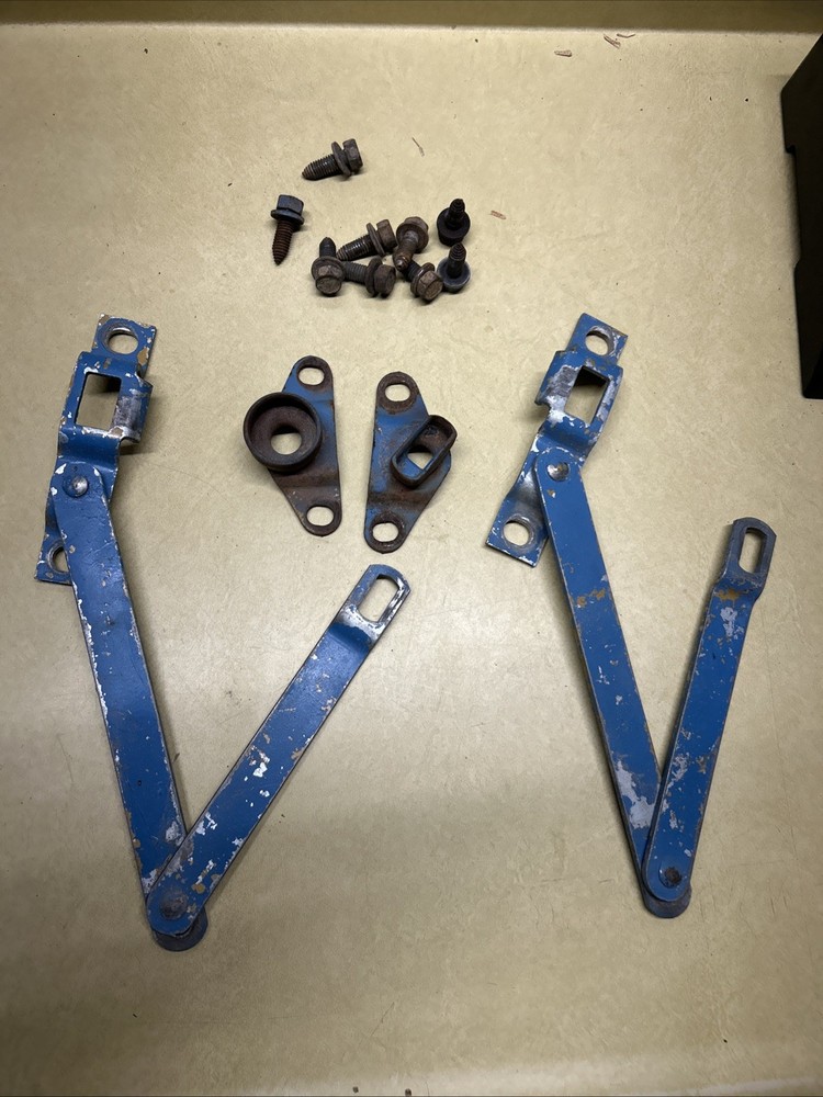 1976 chevy c10 tailgate hinges