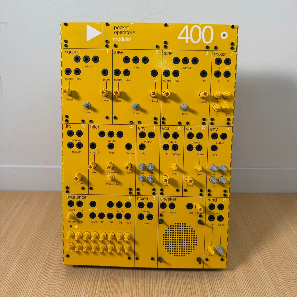 Teenage Engineering Pocket Operator PMO-400 Modular Analog Synthesizer Working
