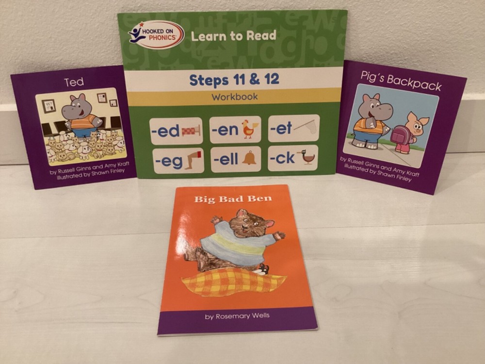 Hooked on Phonics learn to read lot