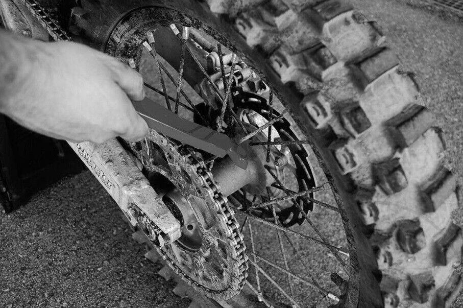 Polisport Mud Remover Tool
