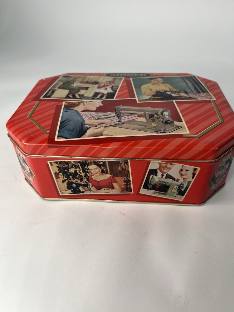 Vintage Singer Sewing Machine Advertisement Tin Box