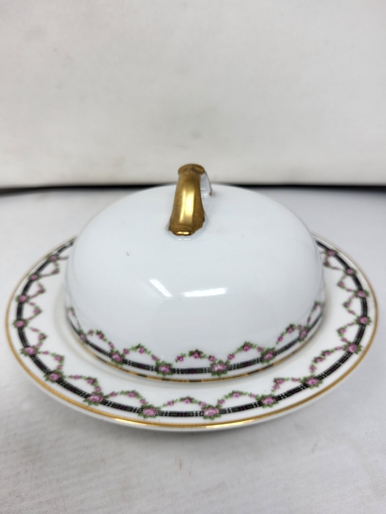 Manchester Henirich & Co 9642 Covered Butter Dish