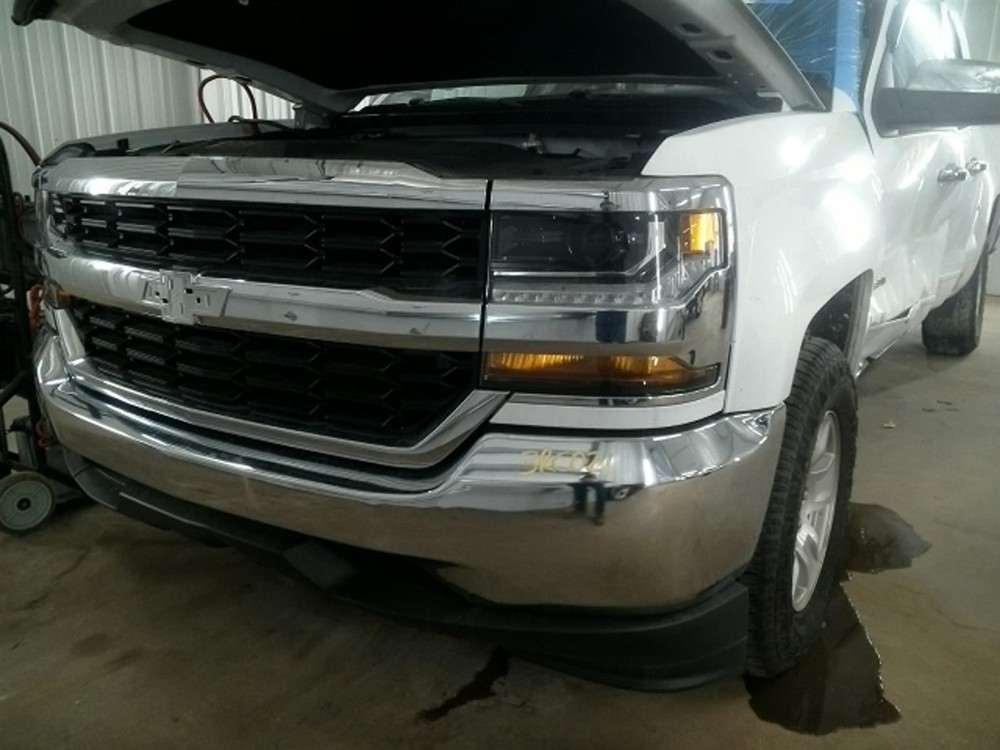 SILVRDO15 2018 High Mounted Stop Light 104814512