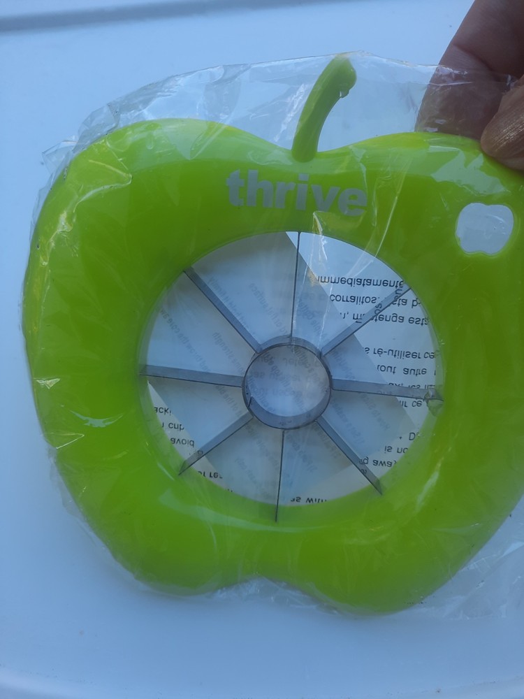 NEW SEALED THRIVE Apple Cutter Corer Fruit Slicer