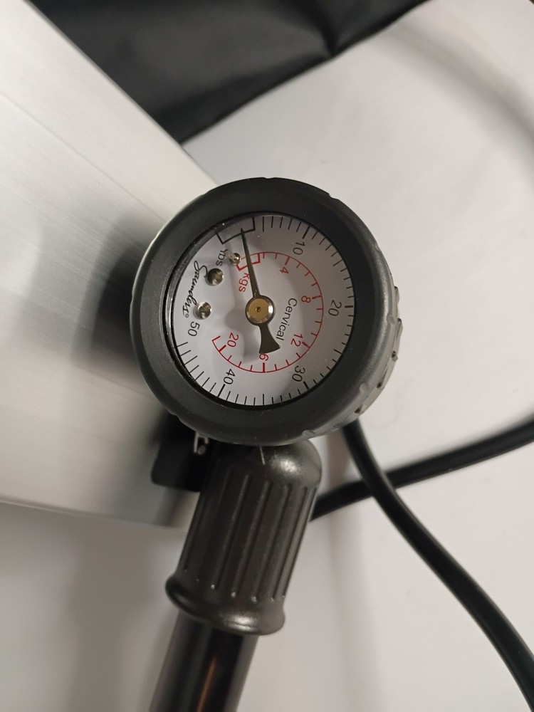 Saun-ders Device With Pump