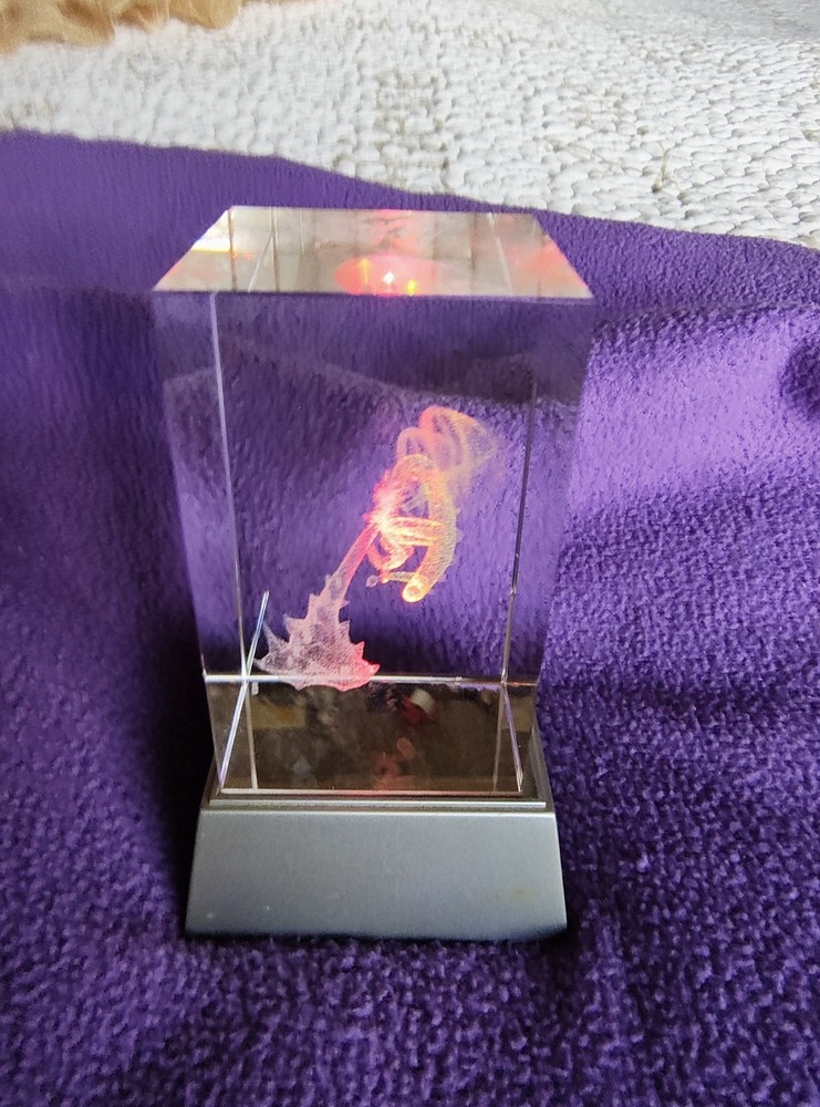 3D Laser Crystal Dragons Flying Engraved Keepsake With Silver Base