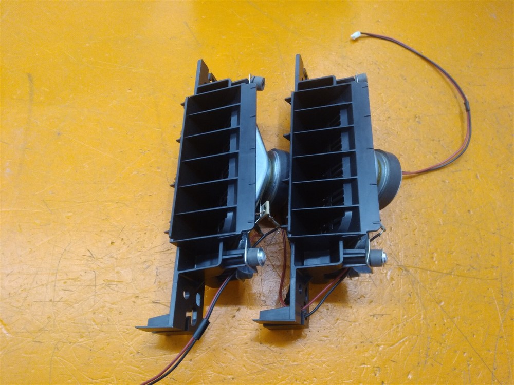 ⭐️⭐️⭐️⭐️⭐️ TV Speaker Set Emerson LC320EM2