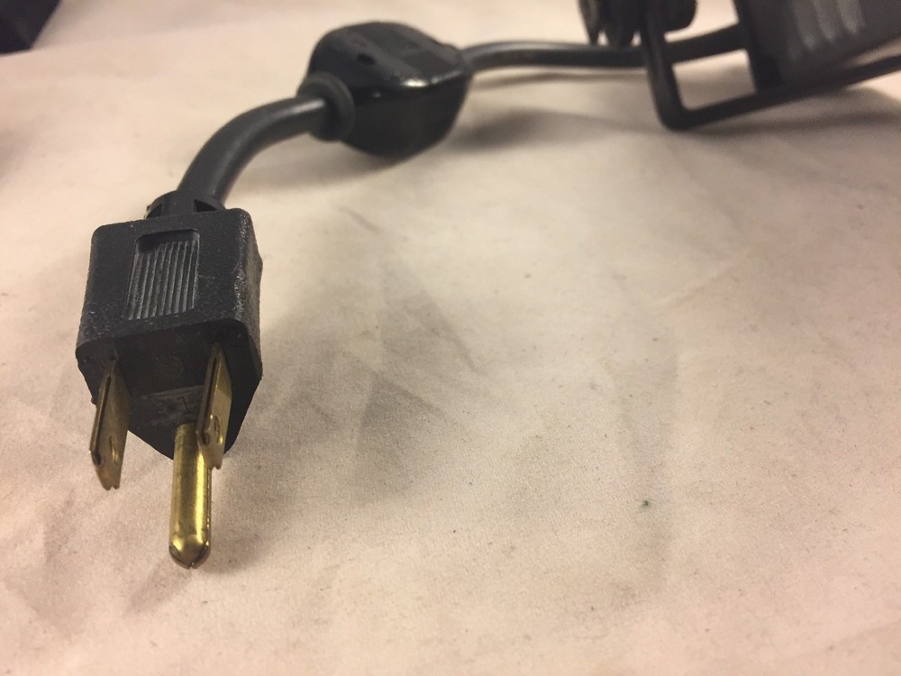 Retro Cool-Lux Mini Cool Light Working Condition Vented Photo Studio