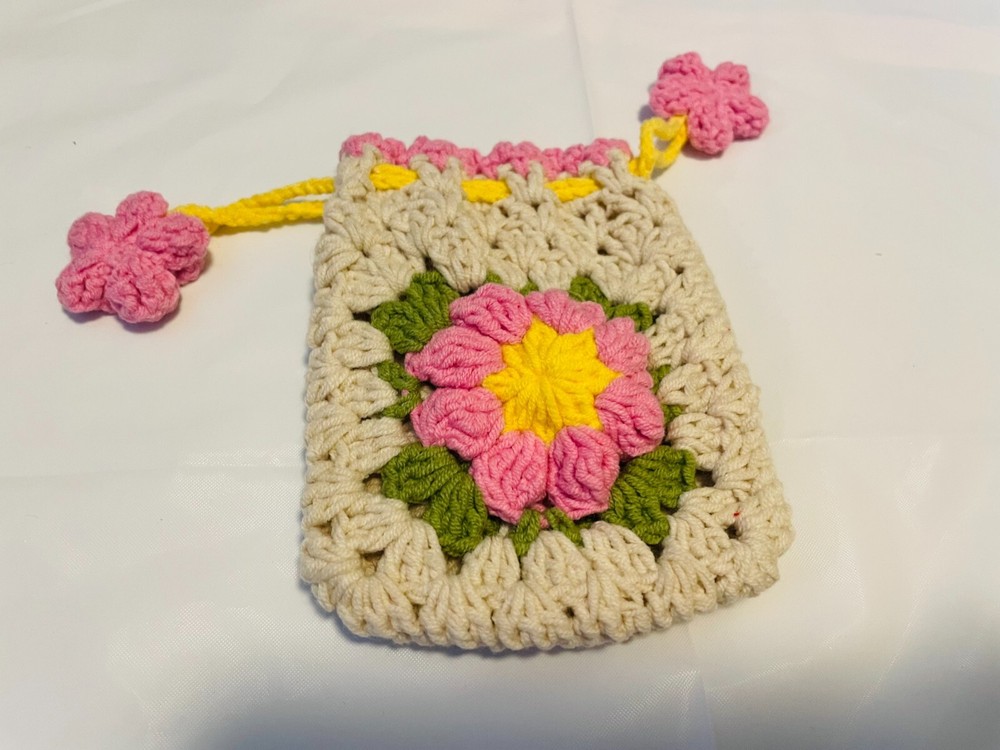 Crochet drawstring bag