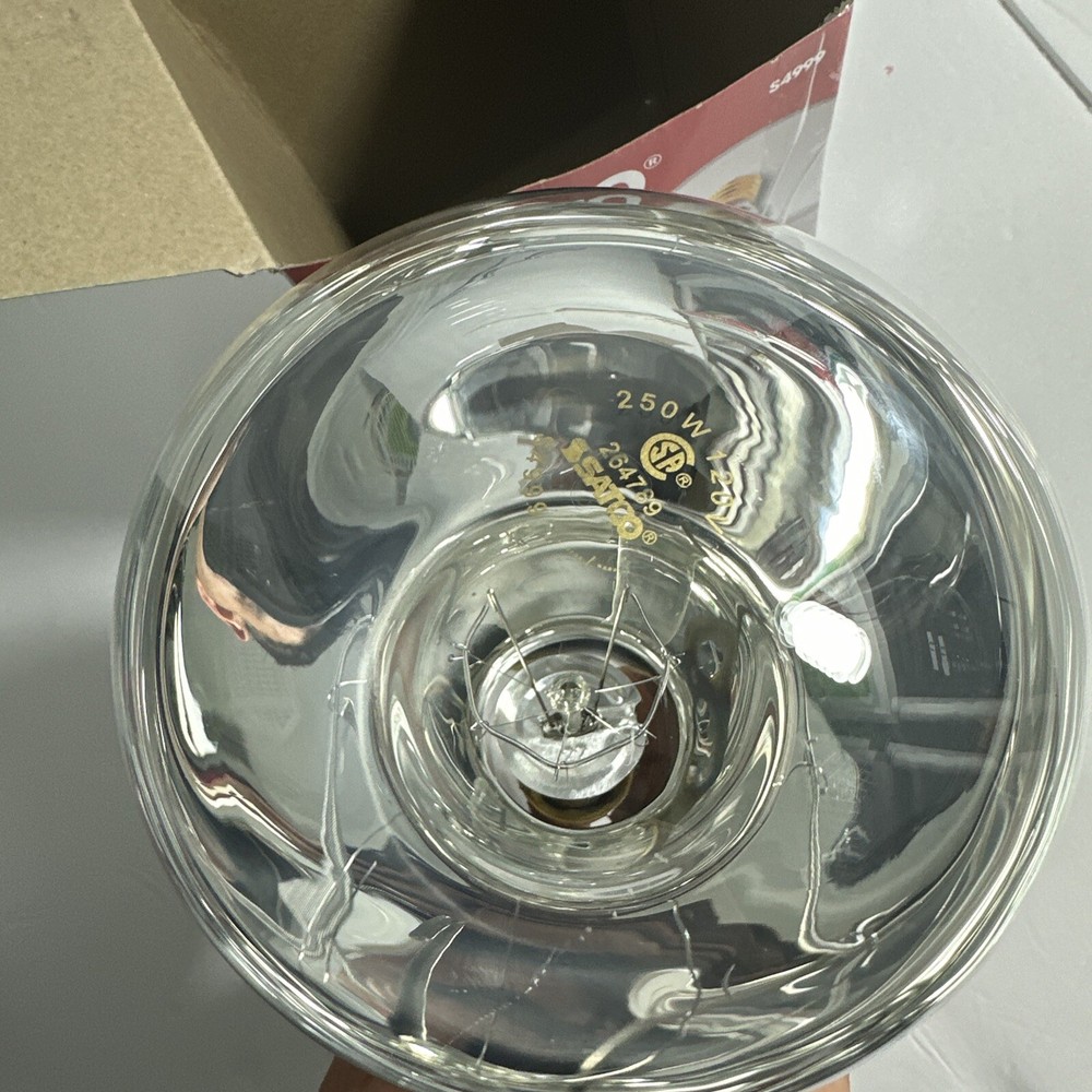 Heat Lamp Bulb with Threaded Brass Base - 250W