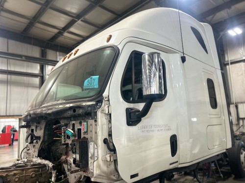 2012 FREIGHTLINER CASCADIA CAB, BR1943-CAB