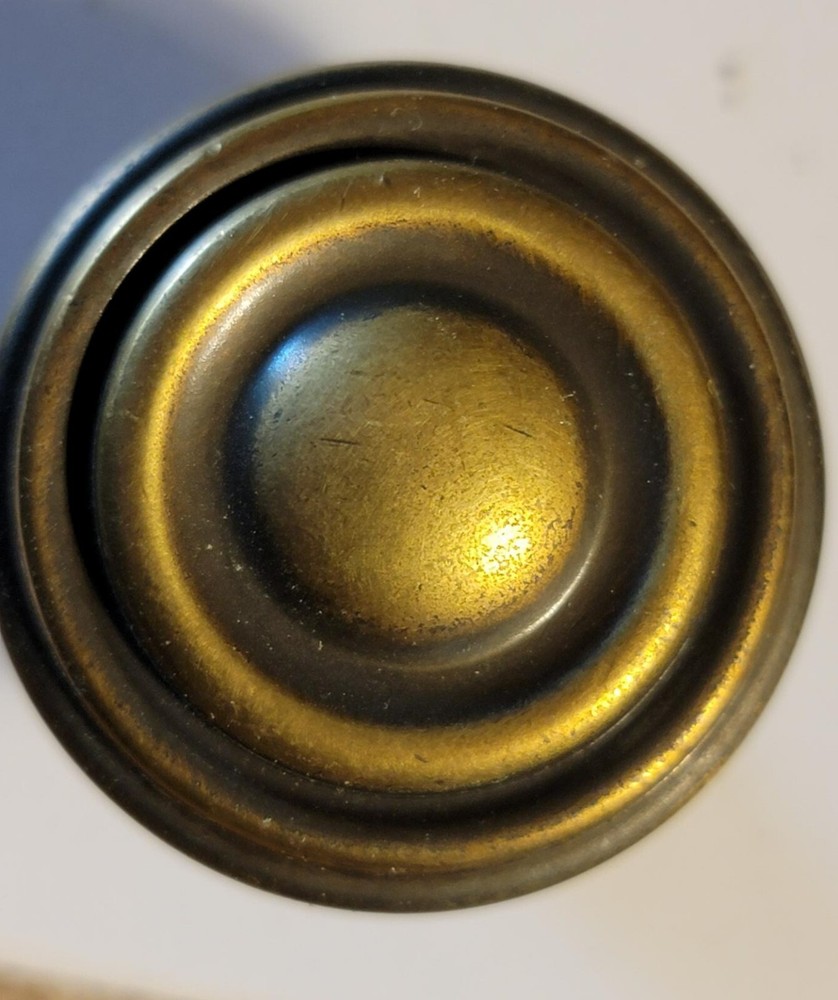 Round Oil Rubbed Bronze Cabinet Knobs 1 1/2"