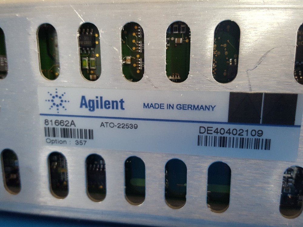 HP/Agilent 81662A: DFB Laser Source Module (Opt.357) (2109)