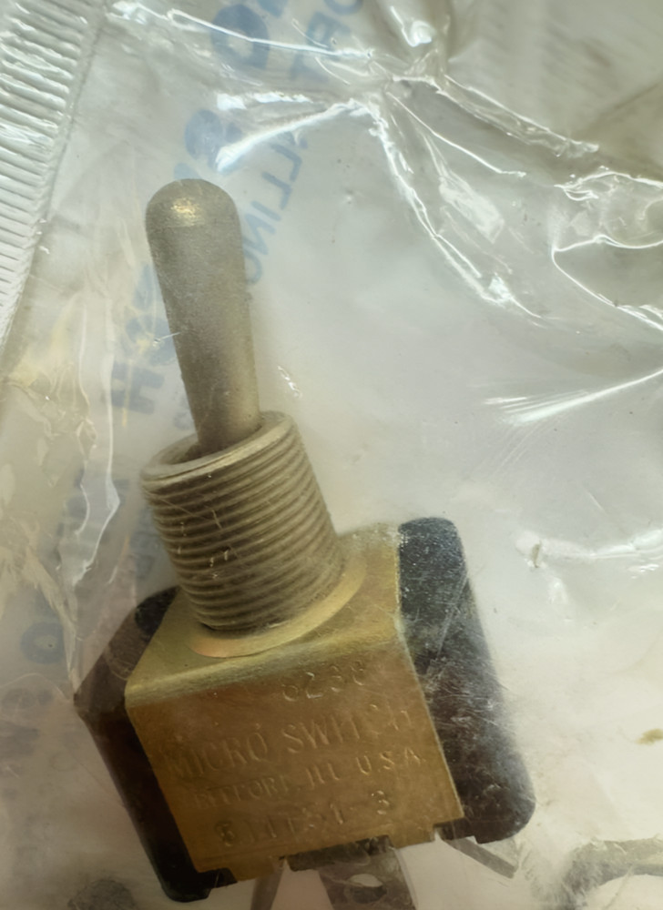 Micro Switch 511TS1-3 Toggle Switch **Free Shipping**