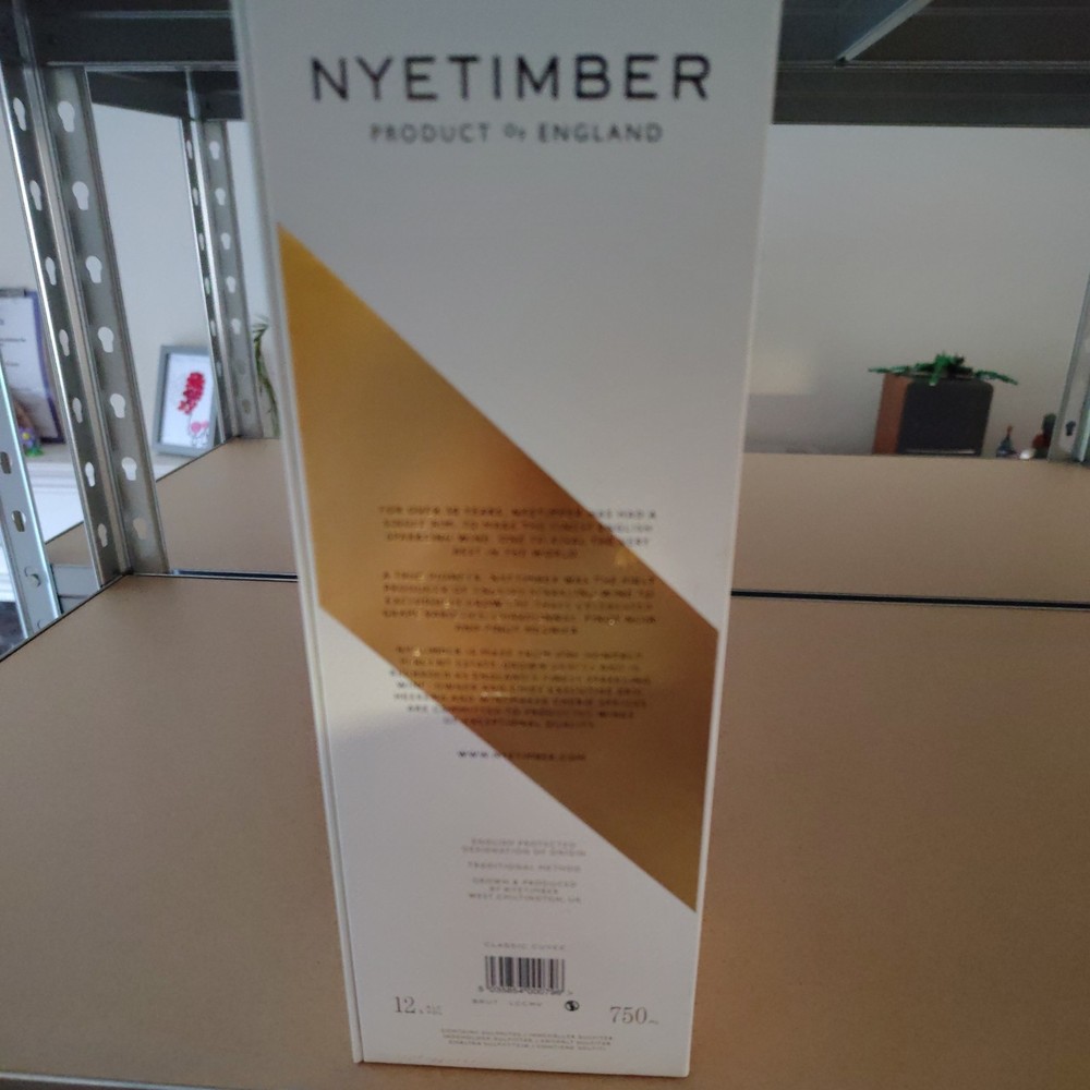 EMPTY NYETIMBER BOX for display/storage