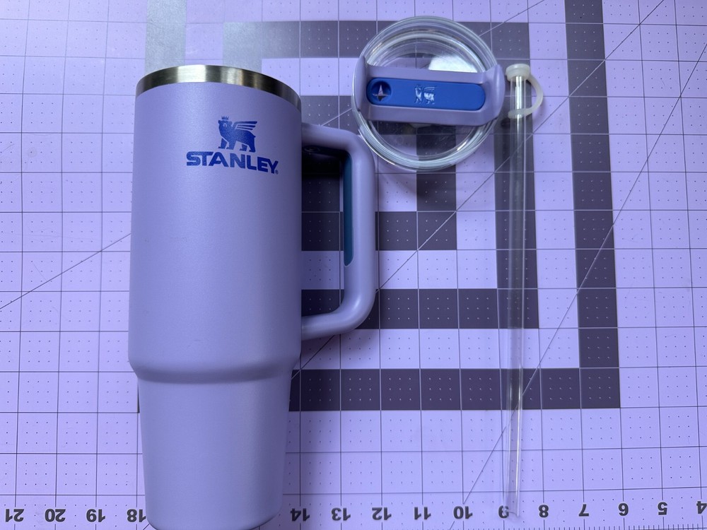 Stanley Quencher 30 oz., Lavender - Excellent Condition