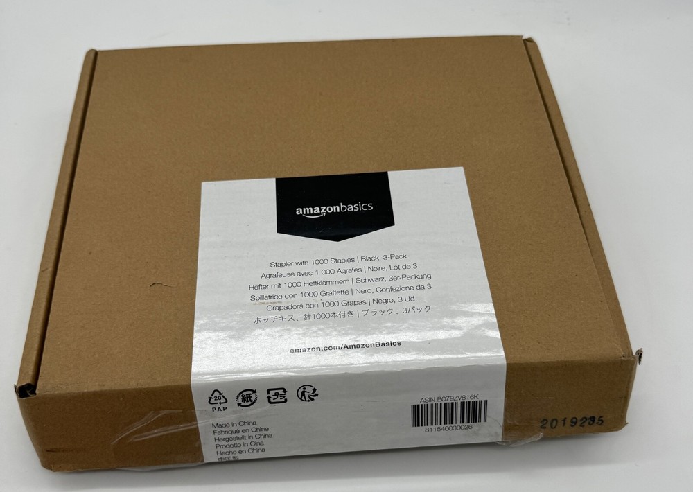 Amazon Basics 3 Standard Black Staplers with 1000 Staples
