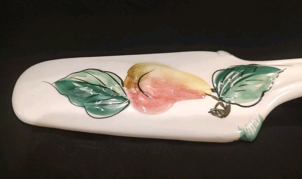 Vintage Ceramic Decorative Pie Or Cake Server, Pear With Leaves 9"