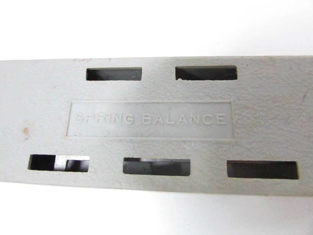 Preowned Spring Balance SCALE 500 grams Grey Scale Force Meter