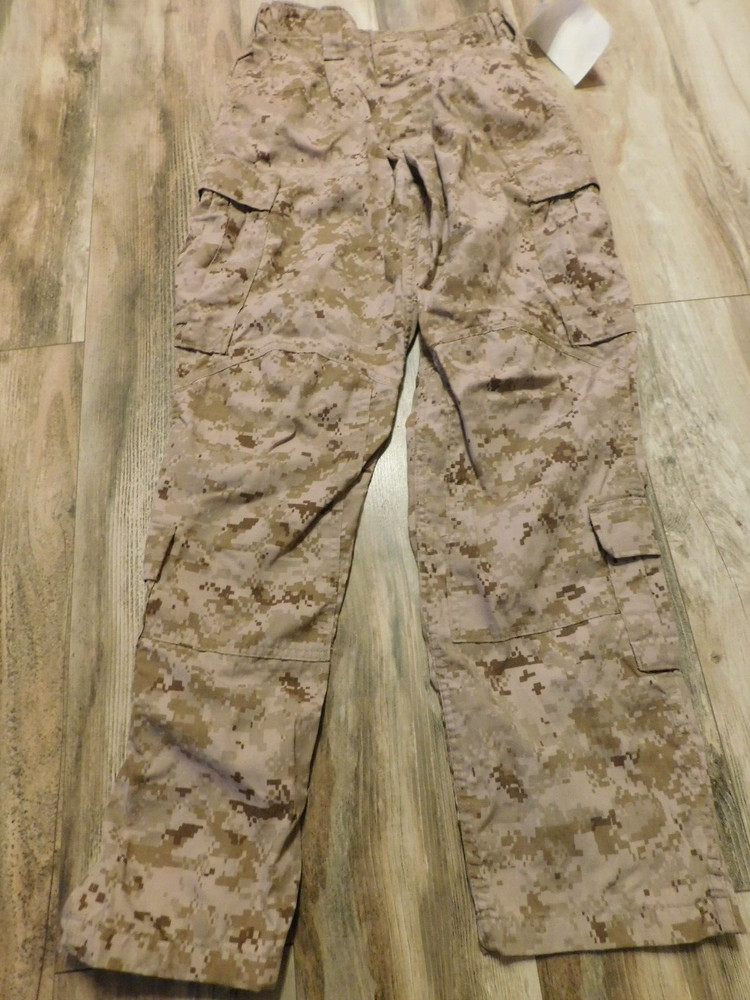USMC FROG MARPAT DESERT PANTS  SIZE SMALL - REGULAR NEW