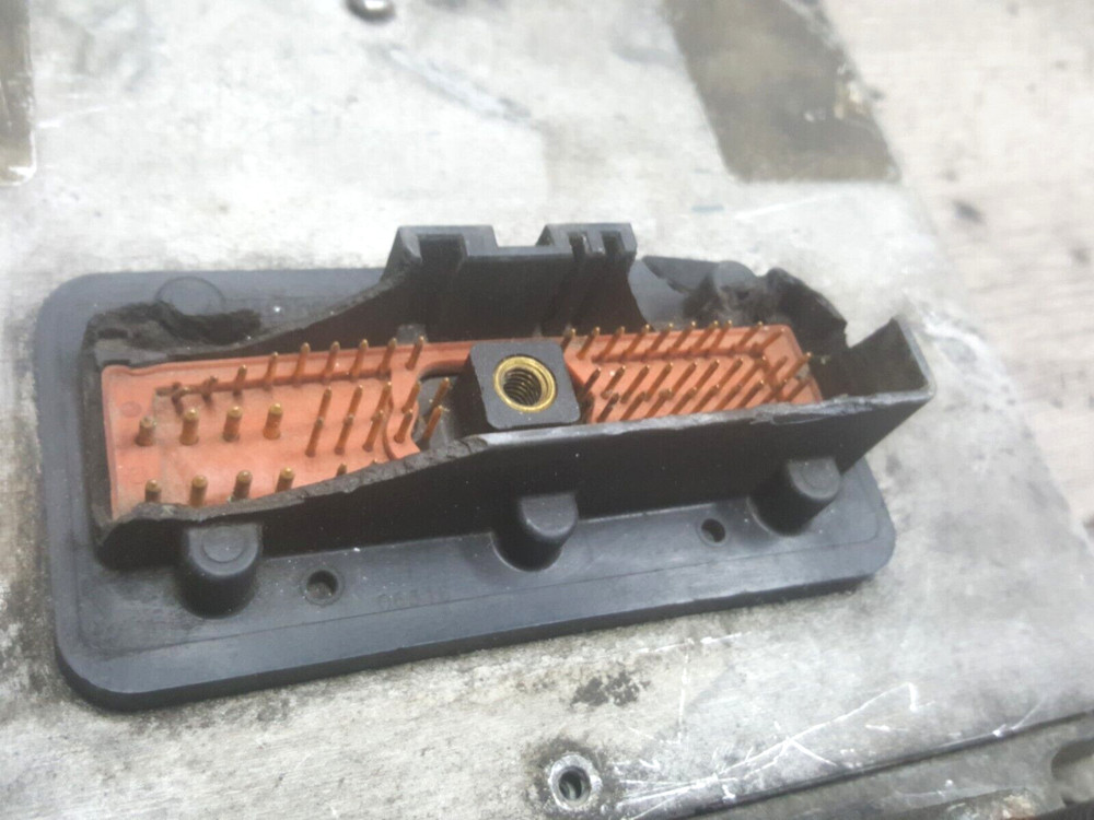 DETROIT 60 SERIES DDEC V ENGINE CONTROL MODULE CORE -MISSING # ( NOT WORKING )