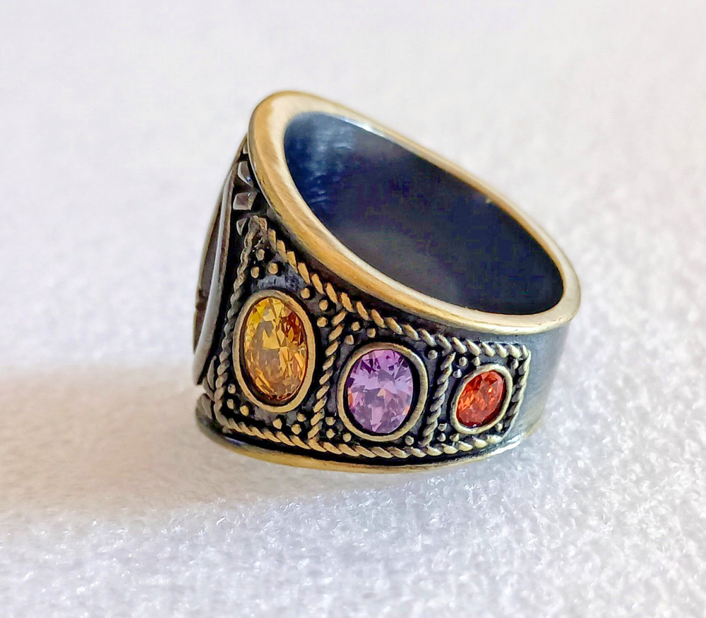 Marvel Avengers End Game Infinity Stones Class Ring Size 10 New NOS 2019 Box