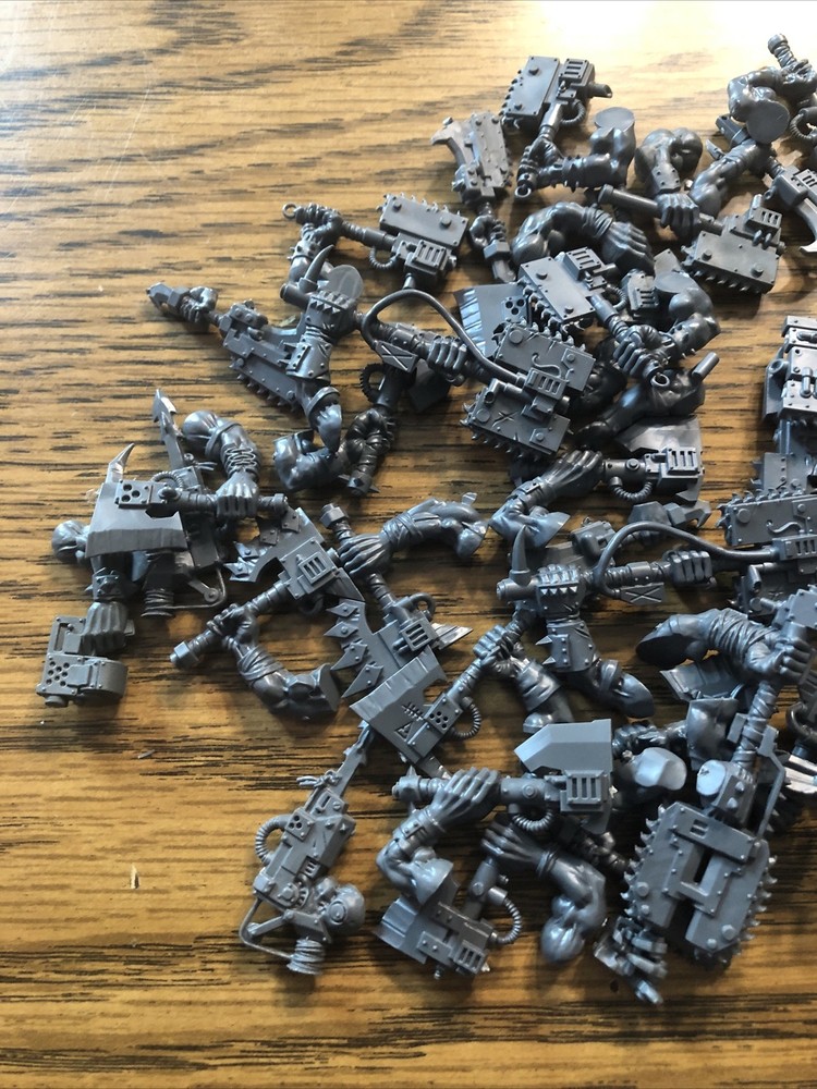 Warhammer 40k Ork Bits Lot (r47)