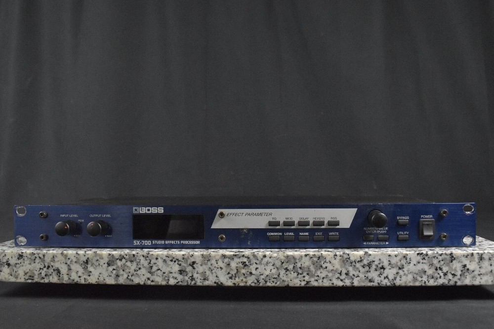 Boss SX-700 Studio Effects Processor free shipping