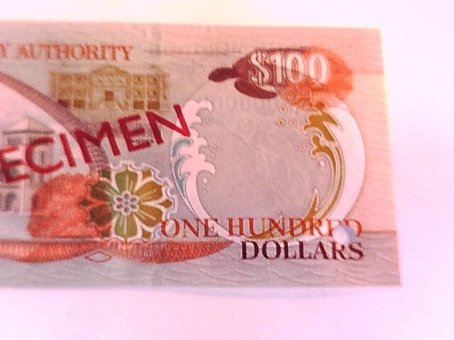 Bermuda 2000 One Hundred Dollar SPECIMEN note Choice Crisp Uncirculated.