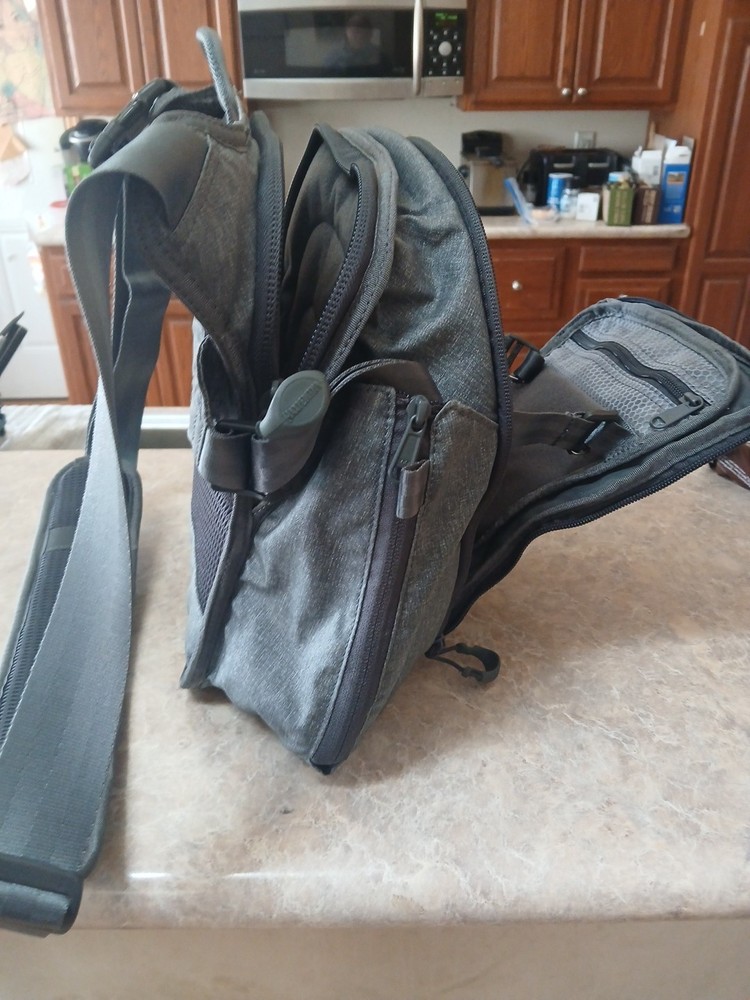 Maxpedition Entity Crossbody Bag. Ash Color