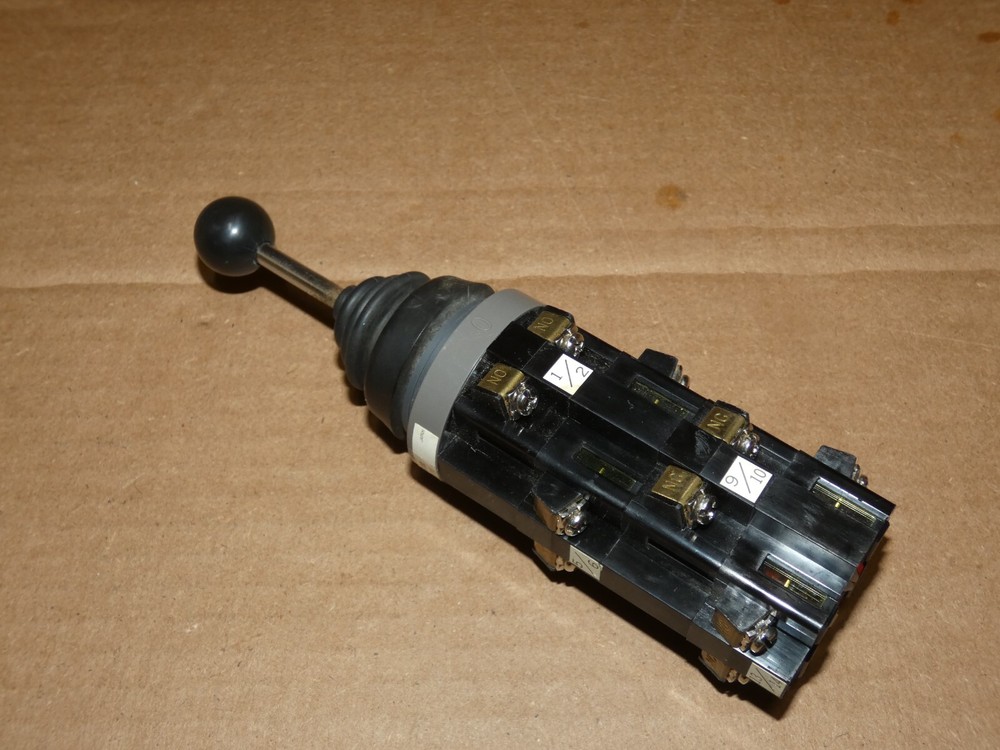 Idec ARN 866070 Joystick Switch