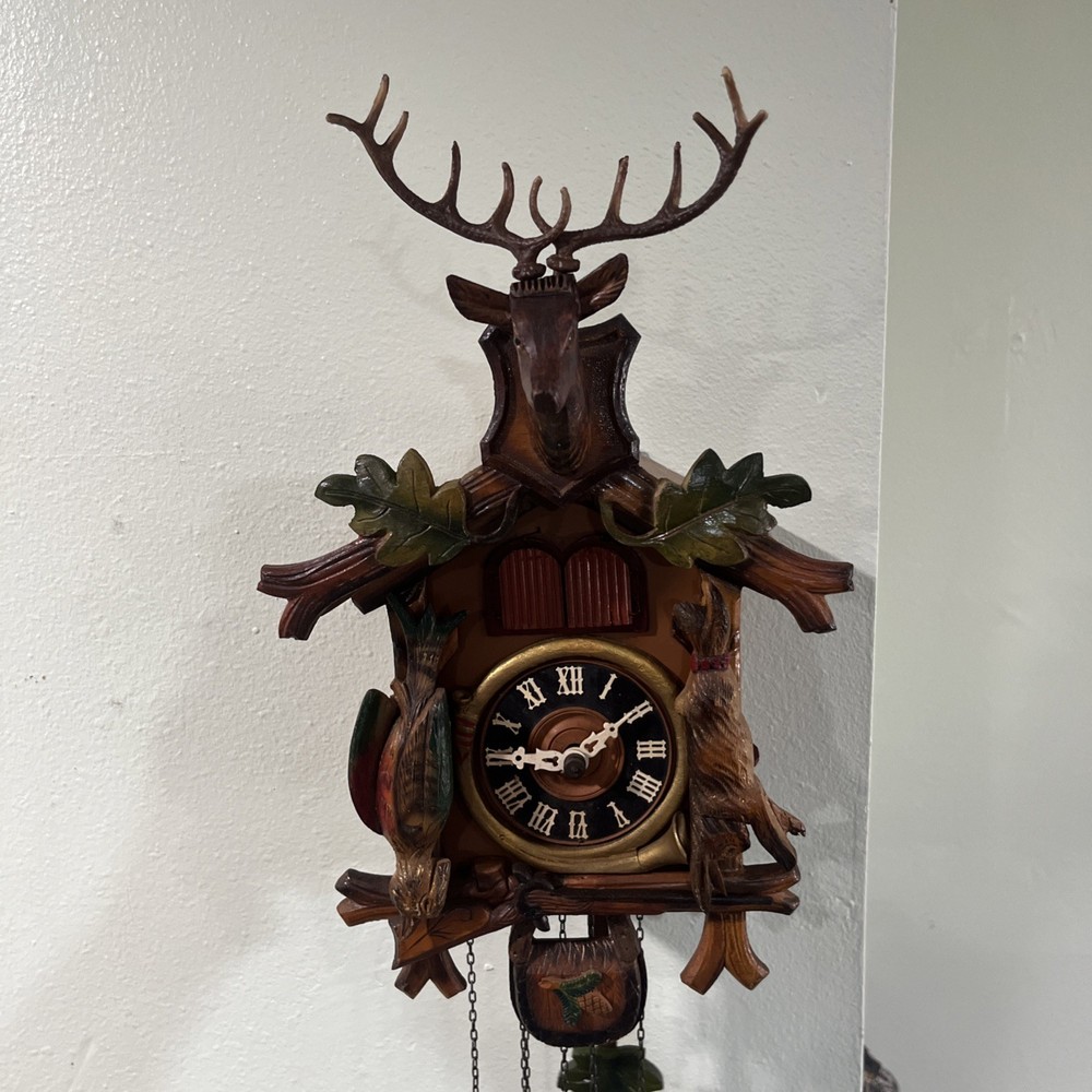 Black Forest Cuckoo Clock  Deer-head in working order.