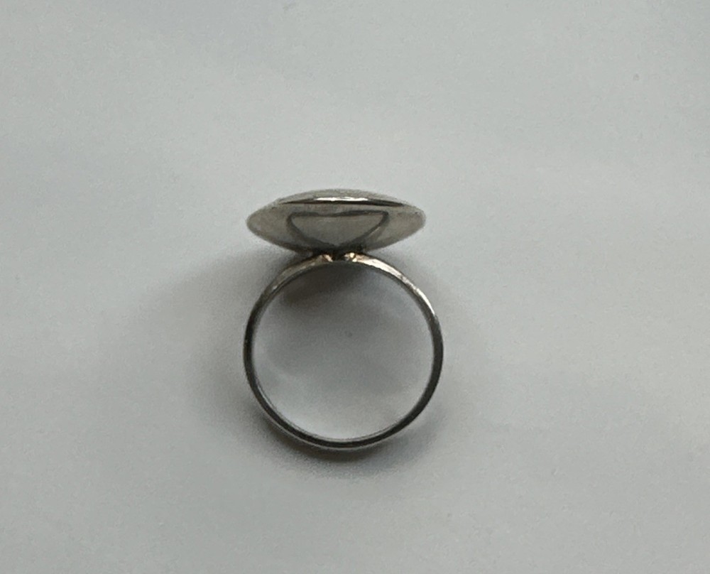 Vintage 925 Sterling Silver Oval Ring / Size 6.25