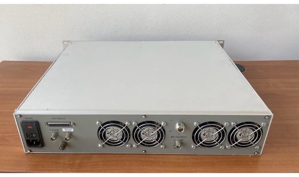 100W (200W Analog) DVB-T/H TRANSMITTER. PAL B/G UHF SCREEN SERVICE TESTED