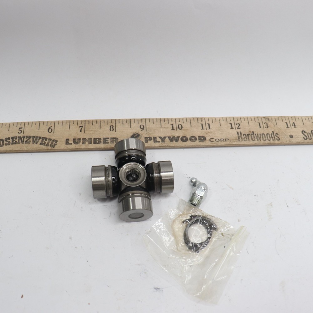Universal Joint 23.8 x 34.7mm