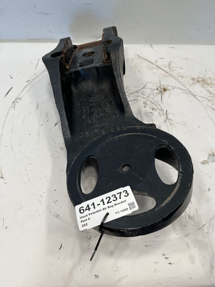 Peterbilt Suspension Bracket (641-12373)