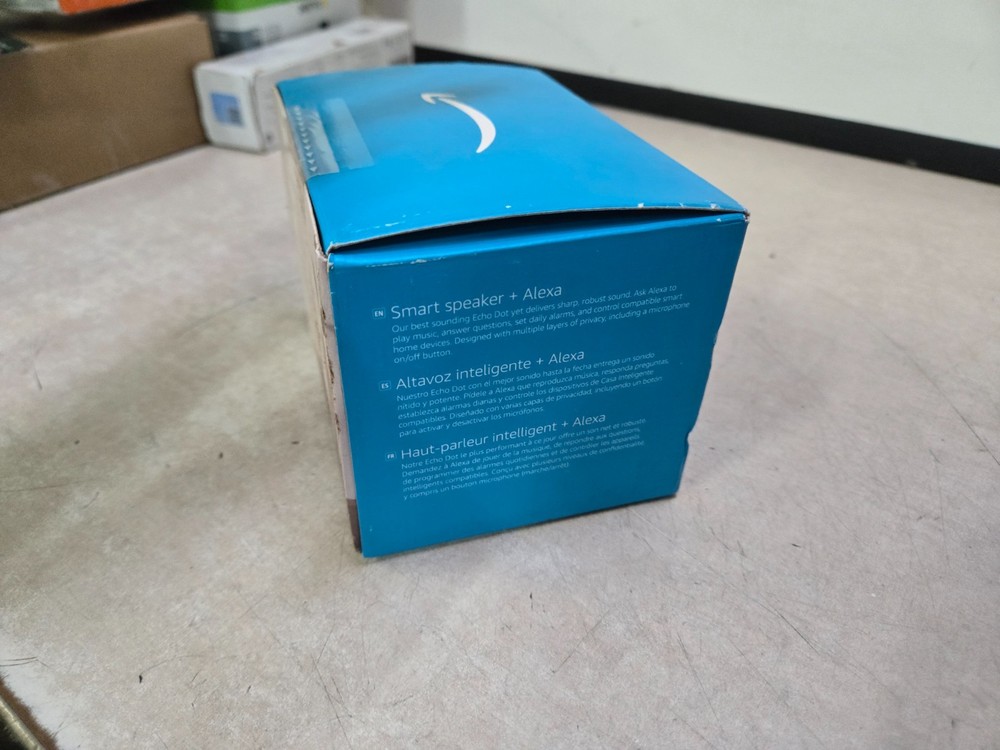 Amazon Echo Dot 5th Gen. Smart Speaker - Deep Sea Blue SEALED!