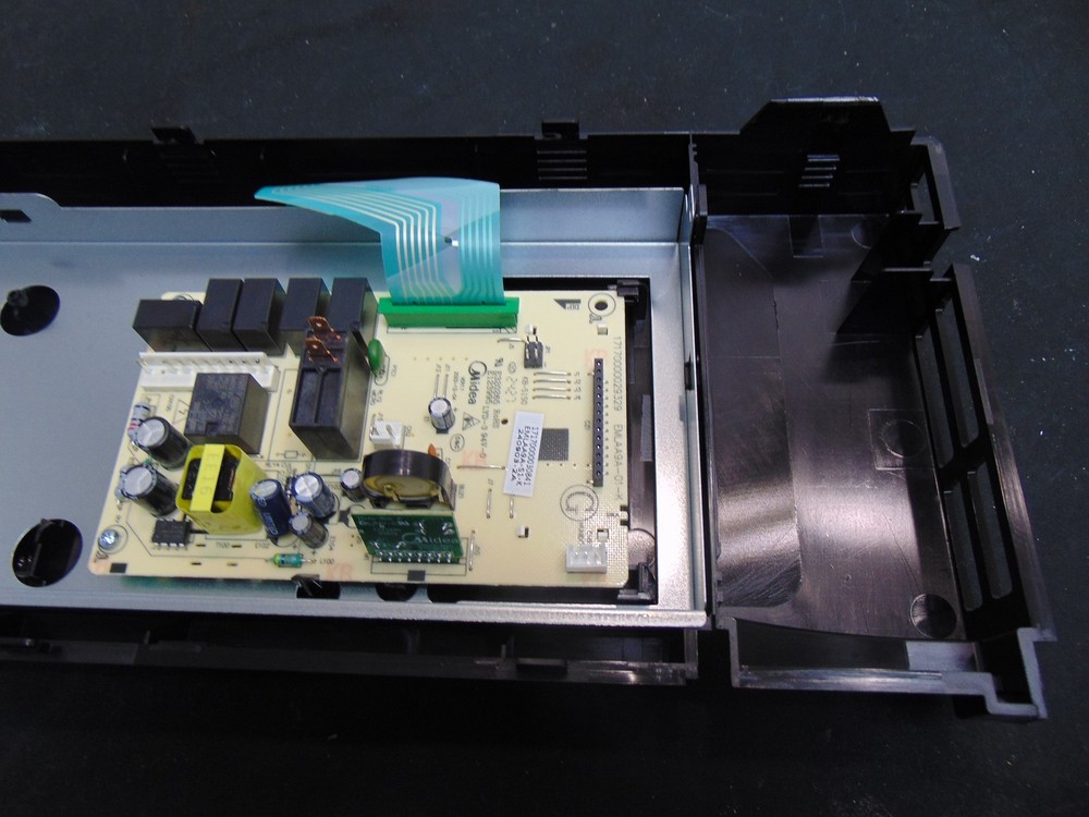 Hisense Microwave HMVZ173SS Control Panel Assembly
