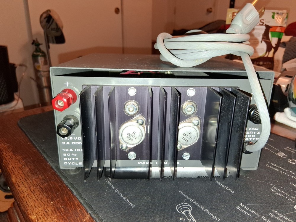Astron PS-12A Power Supply