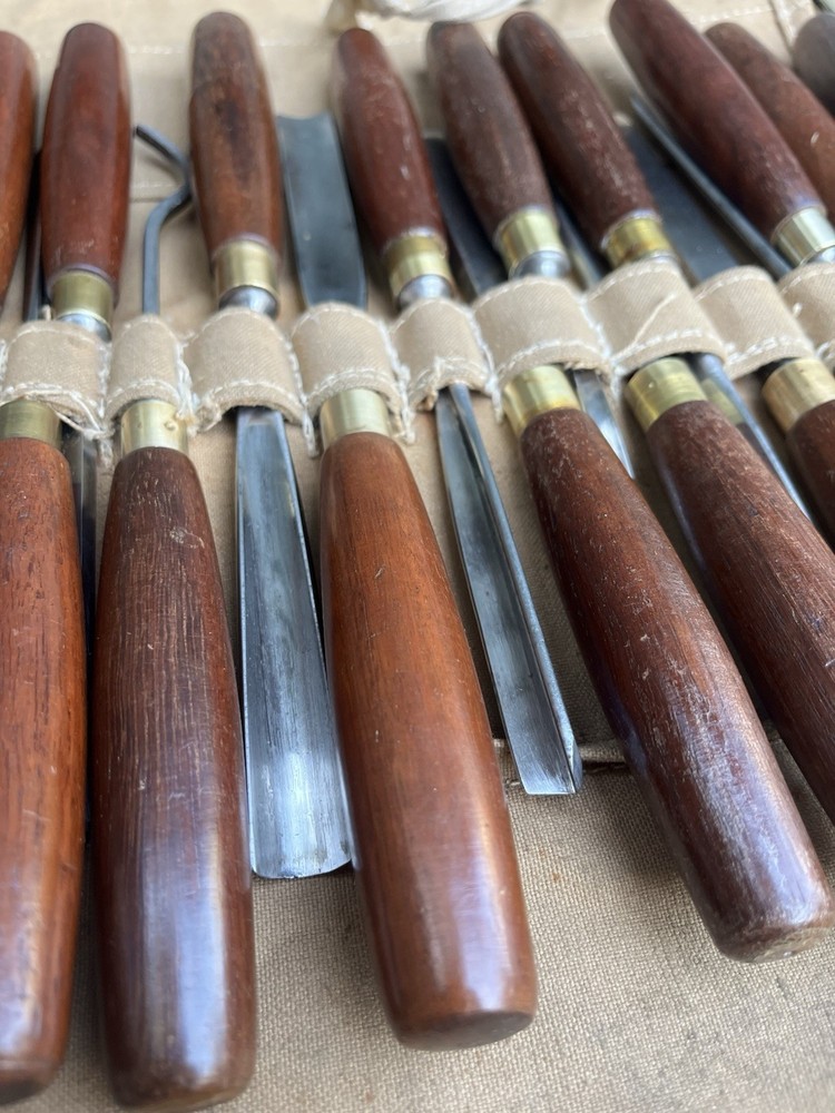 Lovely Antique Set Of 23 Marples & Sons Carving Chisels Gouges In Roll