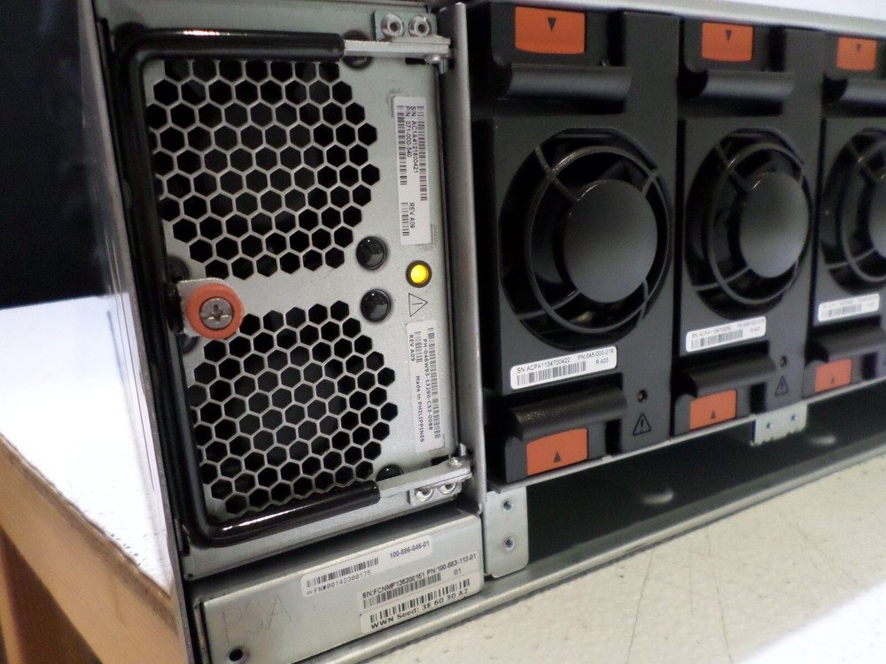 EMC INPE Data Domain 15-Slot Disk Array Enclosure 100-563-456