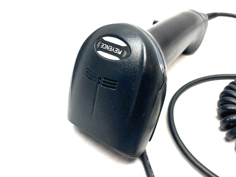 Keyence HR-101 Rev. P Handheld Code Reader/Scanner, 0-114mm Reading