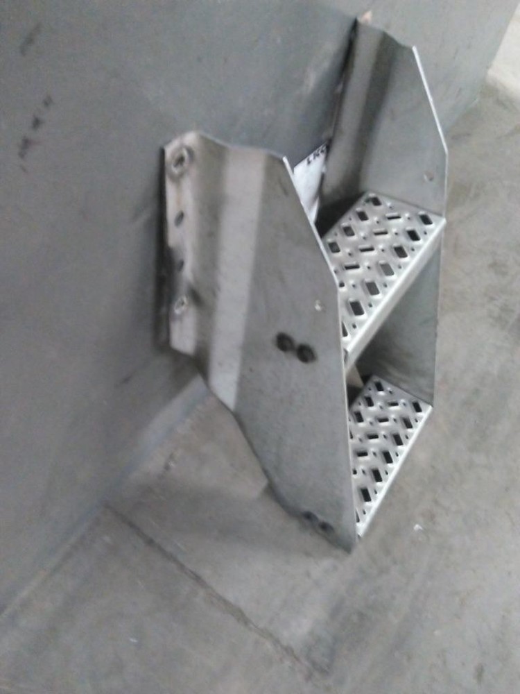 Replaces 2020 MACK ANTHEM FRAME STEP , IL